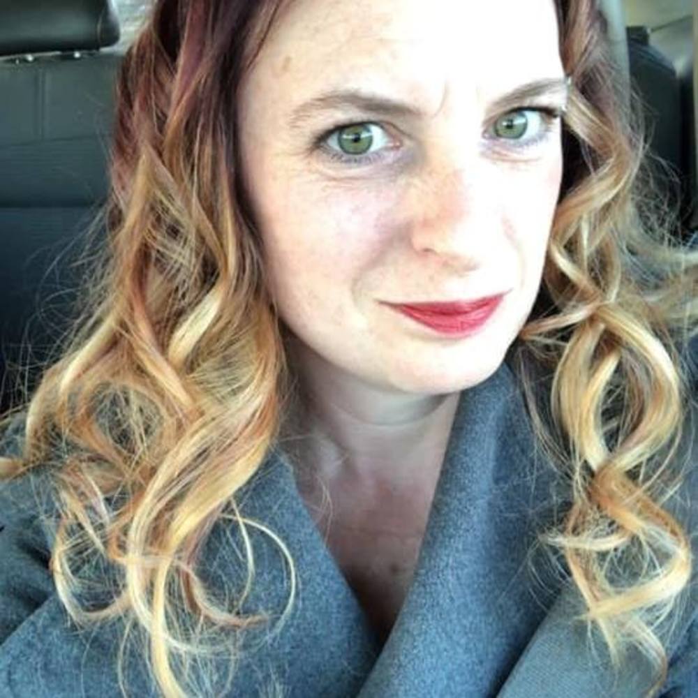 Meet your Posher, April
